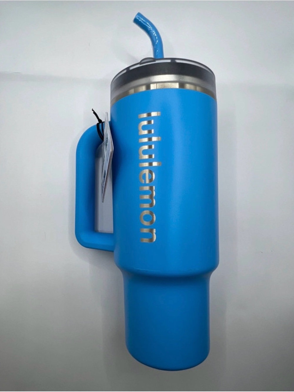 Lululemon 40oz Tumbler